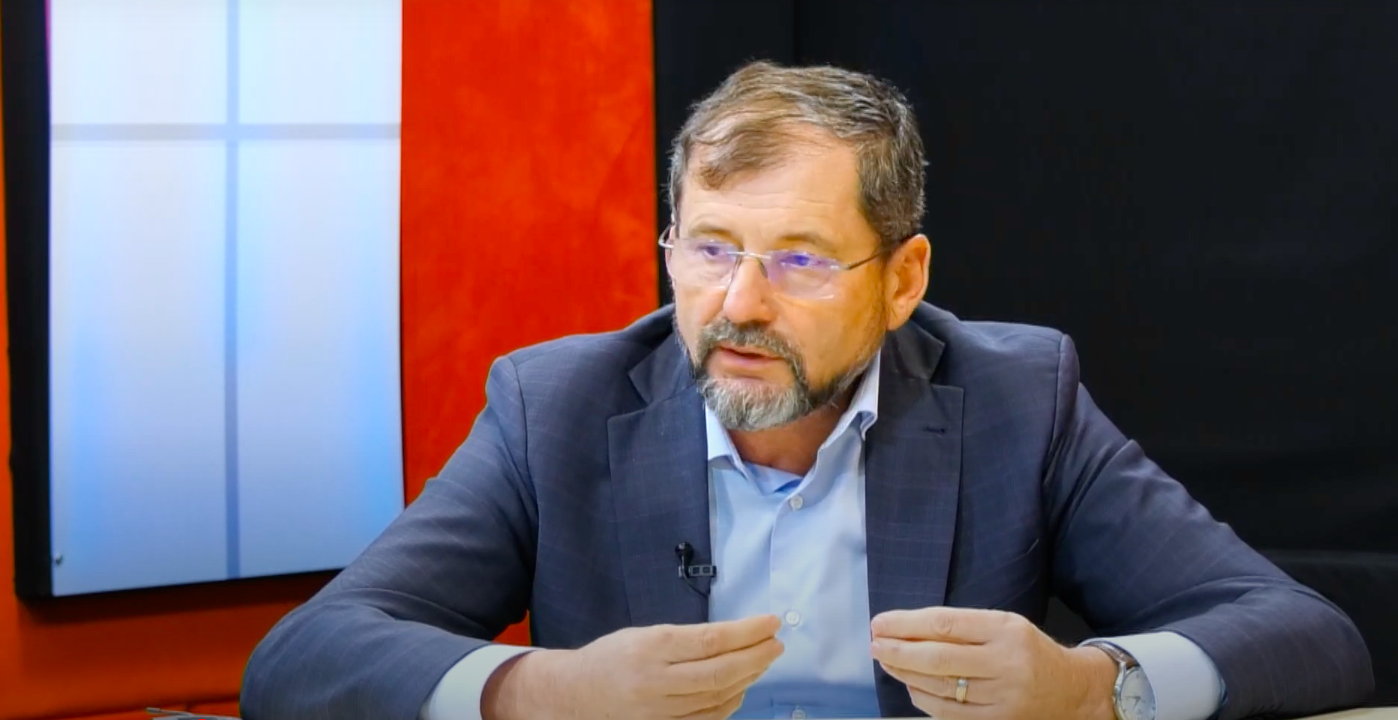 Două școli închise primesc viață nouă: spital de paliație și centru after-school la Moinești (VIDEO)